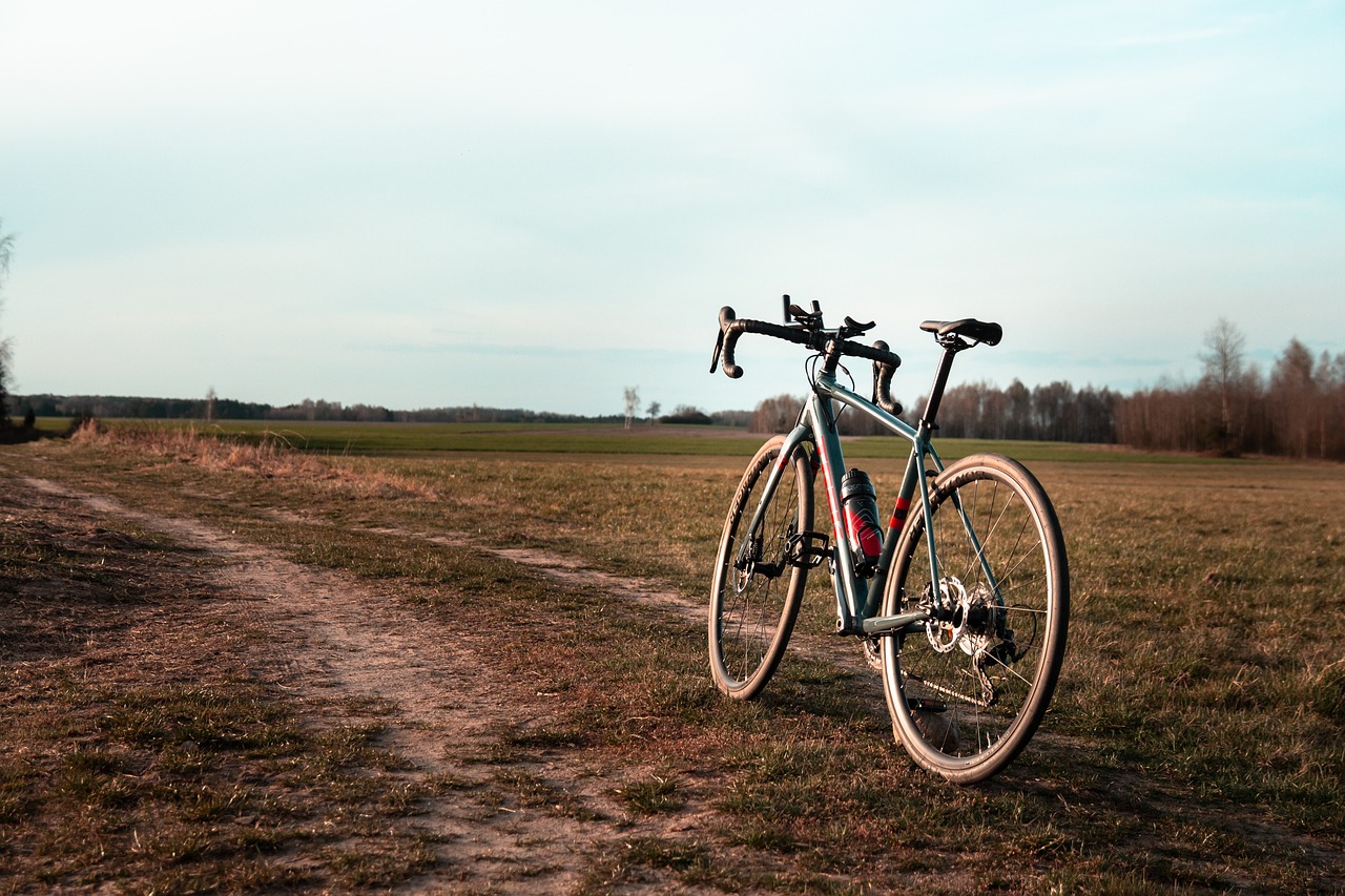 converting hybrid bike to gravel bike