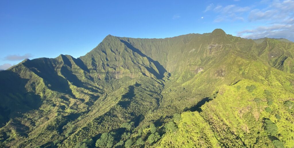 Kawaikini: 7th tallest mountain in Hawaii at 5,243' and tallest on the island of Kauaʻi